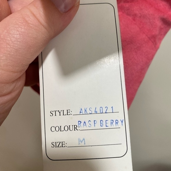 NWT Morgan Cole Pink Ladies Blouse Size Medium - Picture 4 of 5